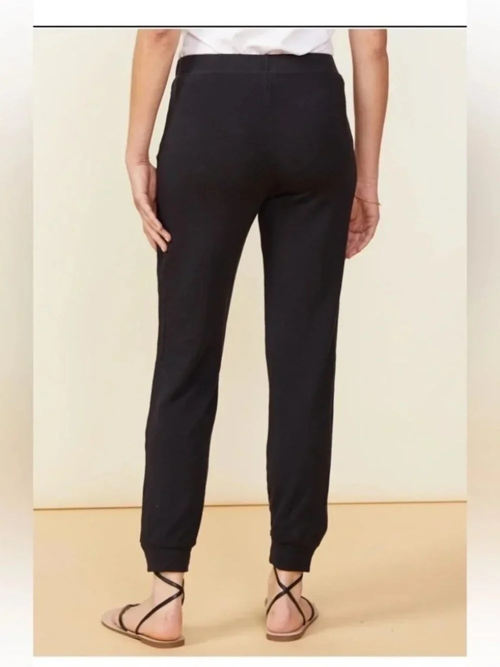 Monrow Classic Supersoft Black Joggers XS - Picture 6 of 7